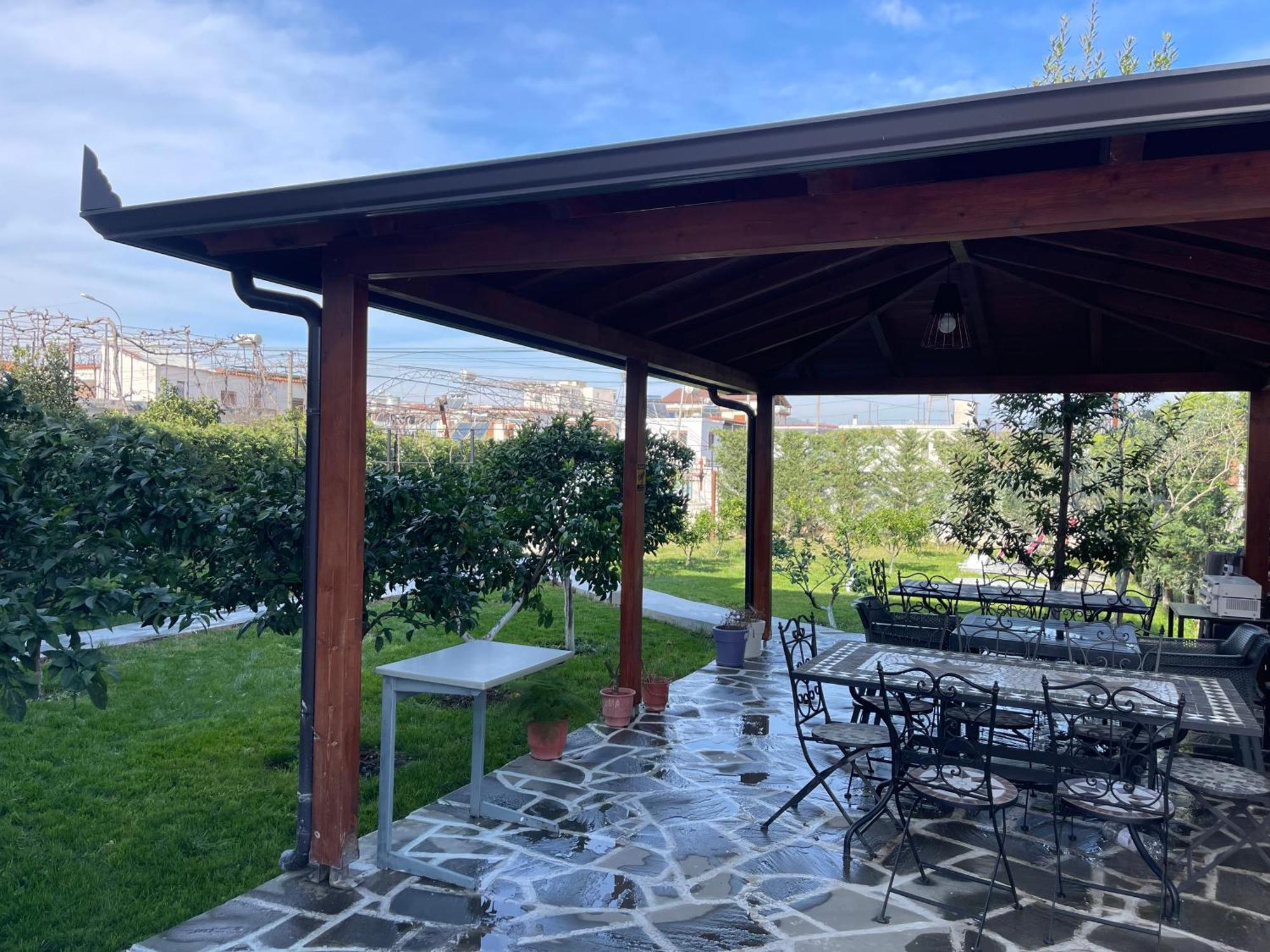 Hotel Vila C Plus Plus Μπεράτ Εξωτερικό φωτογραφία